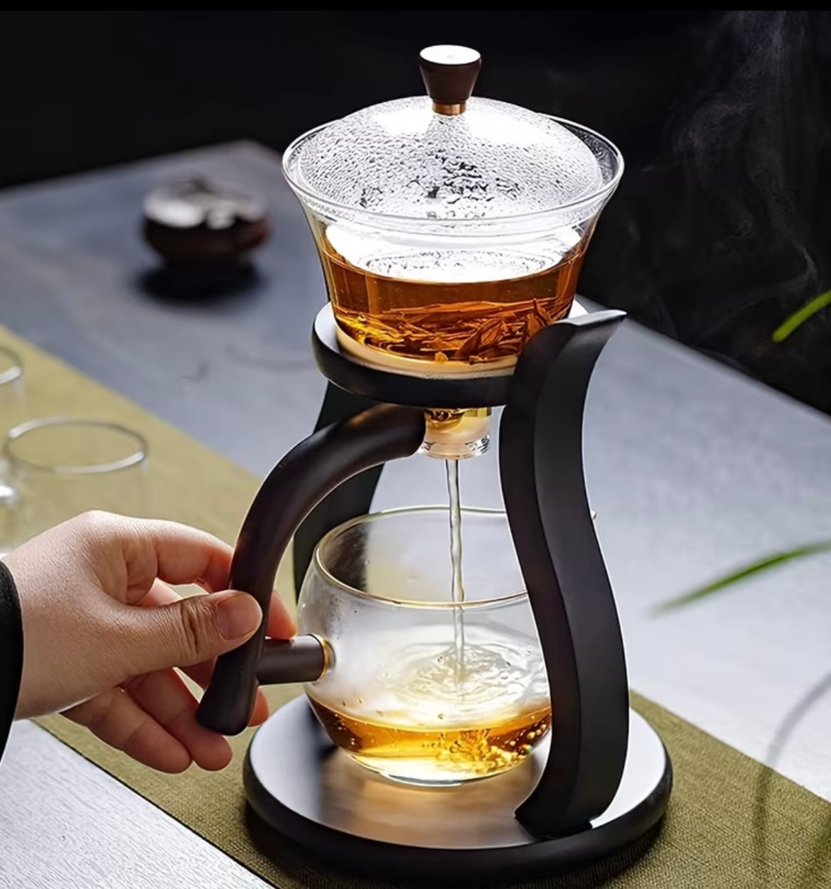 Glass Teapot with Magnetic Infuser